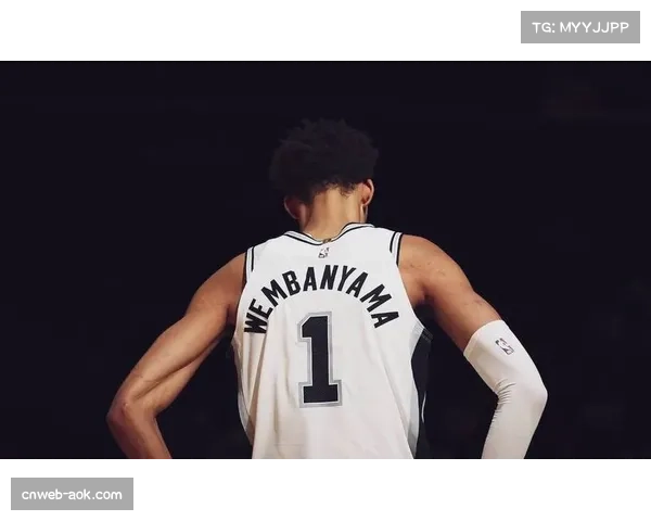 NBA杯半决赛采用新赛制,文班亚马复出增看点 NBA杯半决赛采用新赛制,文班亚马复出增看点